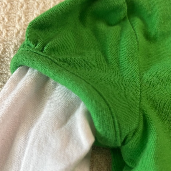 St Patrick's Day Onesie (9-12 mo.) girls, bright green white, glitter shamrock - Picture 6 of 10